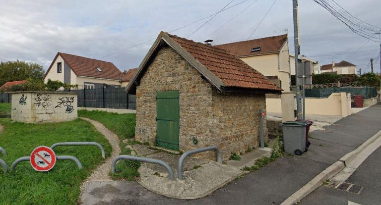 La commune a acheté cette maisonnette pour 77 euros La commune a acheté cette maisonnette pour 77 euros