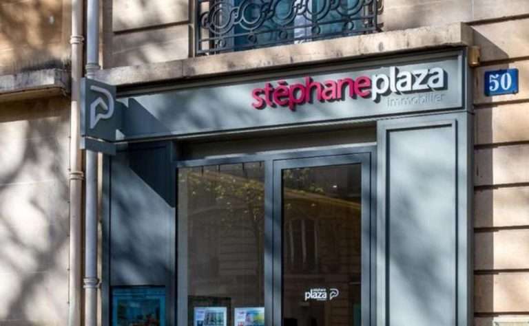 Est-il nécessaire pour Stéphane Plaza de changer le nom de son réseau immobilier?